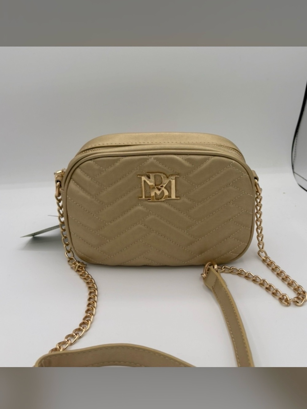 NWT Badgley Mischka Metallic Gold Quilted Crossbody with Gold Accents